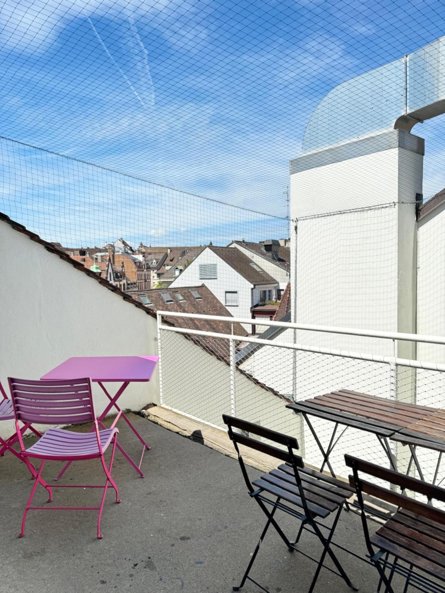 City Center Rooftop Studio With Oldtown View بازل المظهر الخارجي الصورة