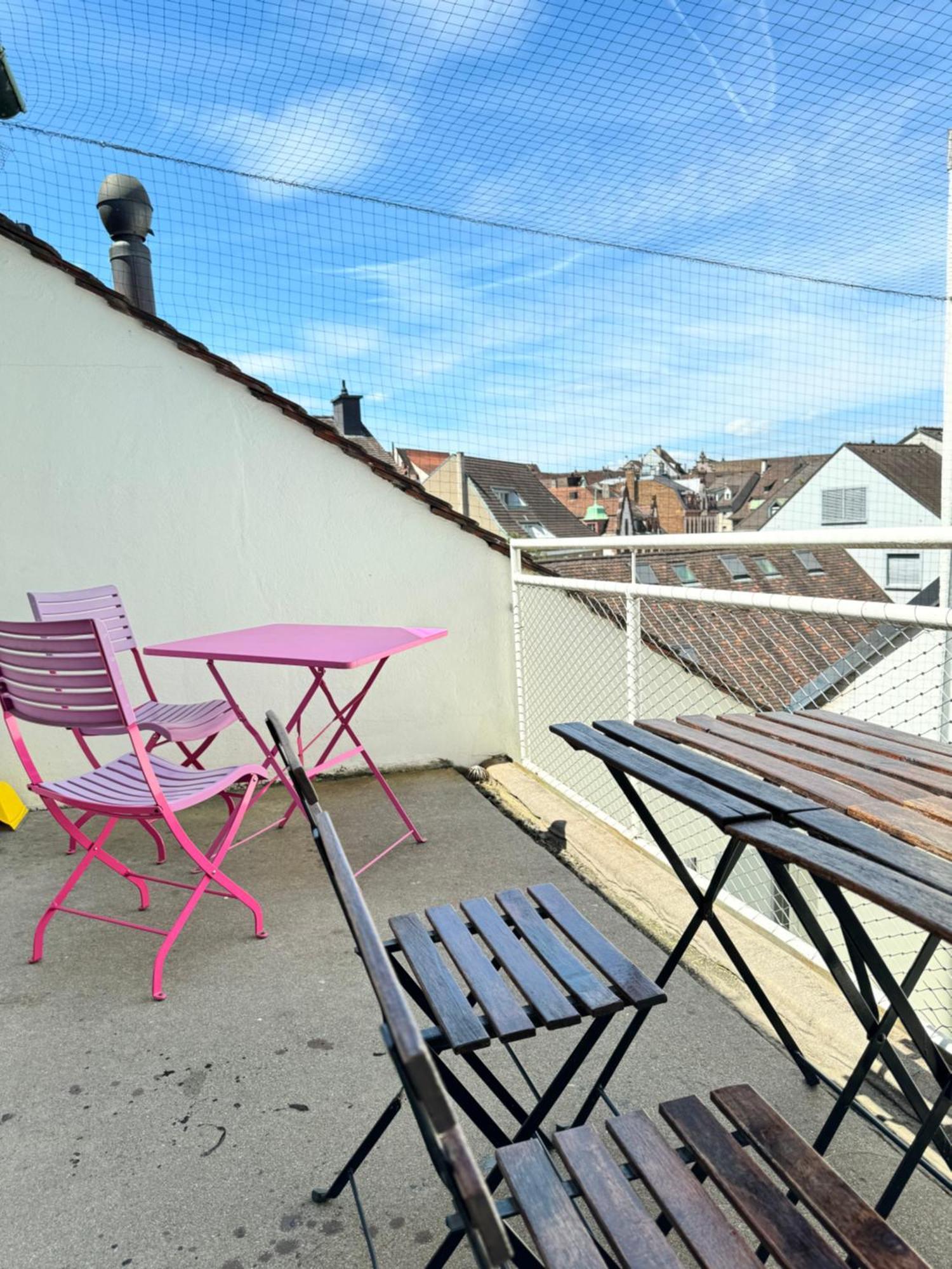 City Center Rooftop Studio With Oldtown View بازل المظهر الخارجي الصورة