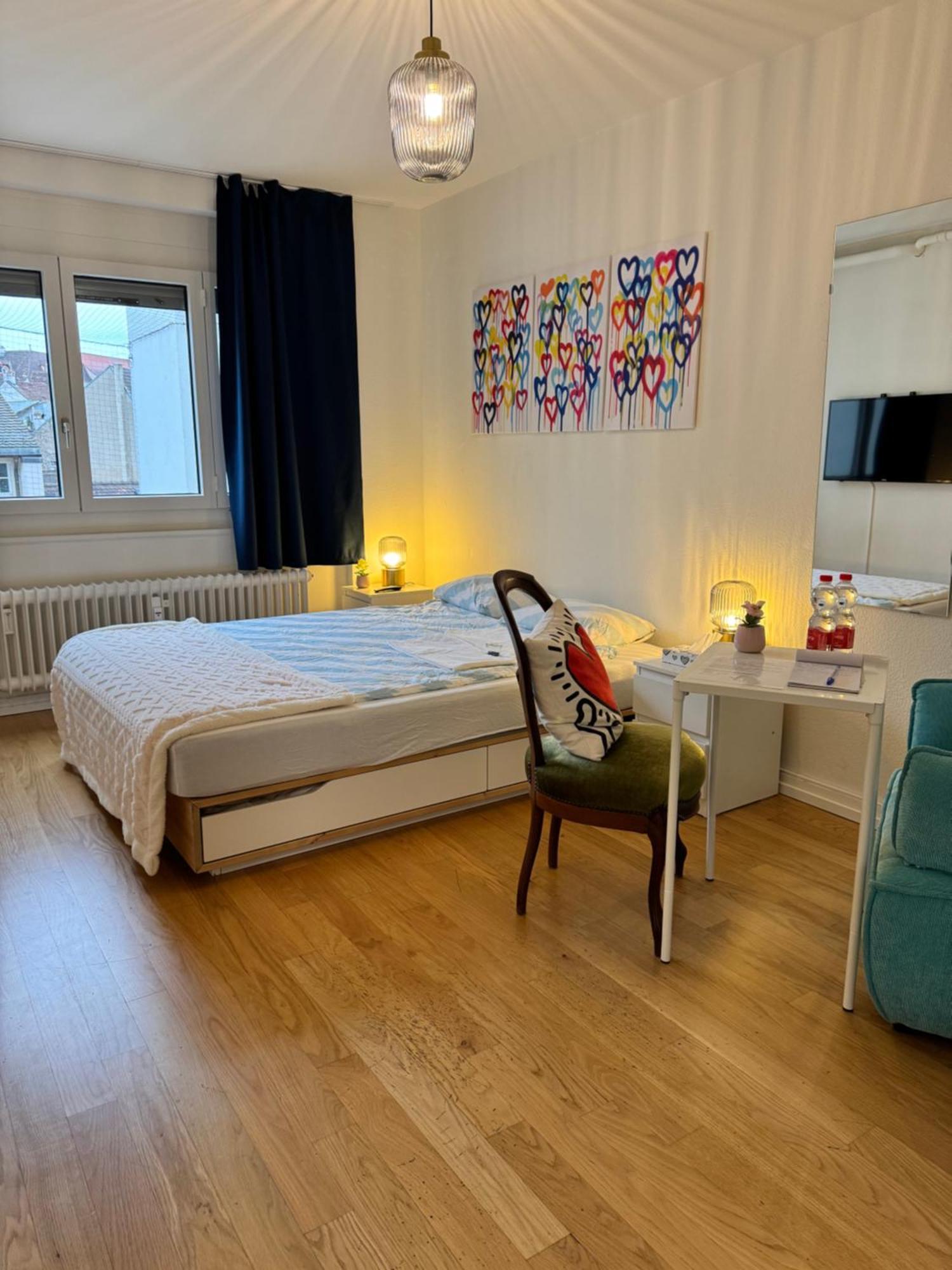 City Center Rooftop Studio With Oldtown View بازل المظهر الخارجي الصورة